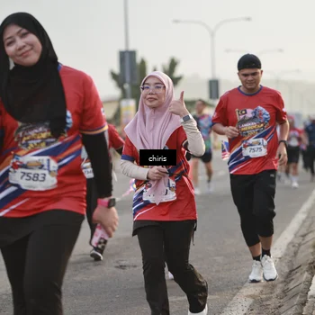 Runner Photo 6034043