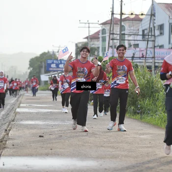 Runner Photo 6034076