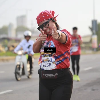 Runner Photo 6034103