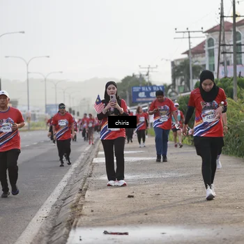 Runner Photo 6034166