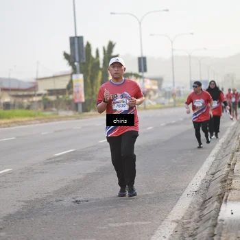 Runner Photo 6034175