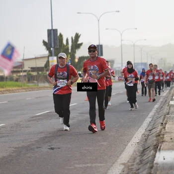 Runner Photo 6034252