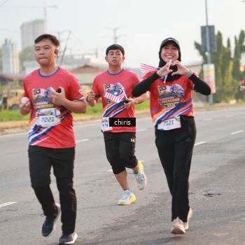Runner Photo 6034341