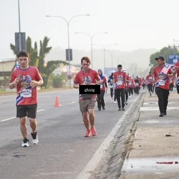 Runner Photo 6034368