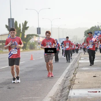 Runner Photo 6034380