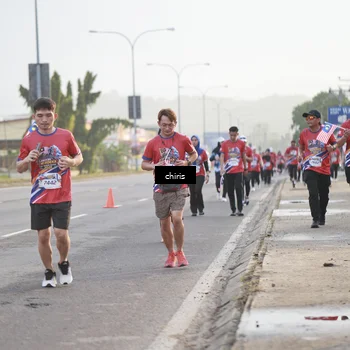 Runner Photo 6034386