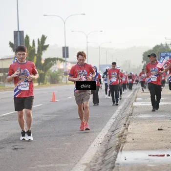 Runner Photo 6034389