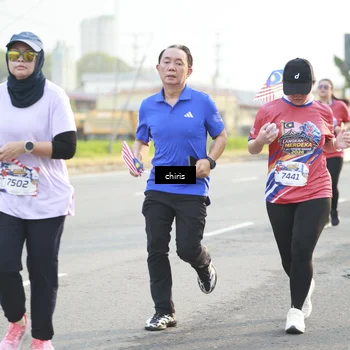 Runner Photo 6034765
