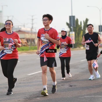 Runner Photo 6034870