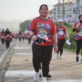 Runner Photo 6034995