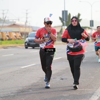 Runner Photo 6035052