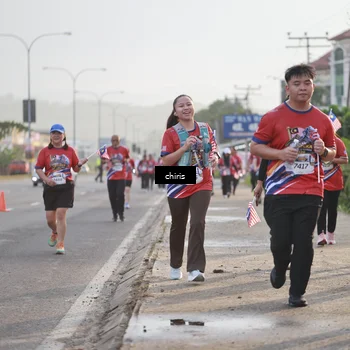 Runner Photo 6035254