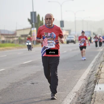 Runner Photo 6035363