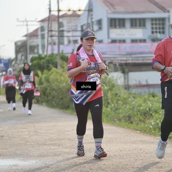 Runner Photo 6035718