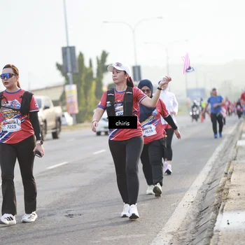Runner Photo 6035791