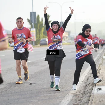Runner Photo 6036414