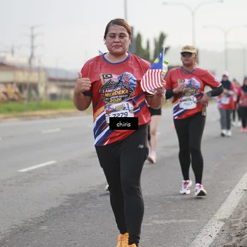 Runner Photo 6036993