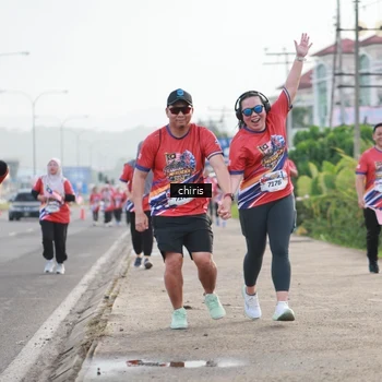 Runner Photo 6037069