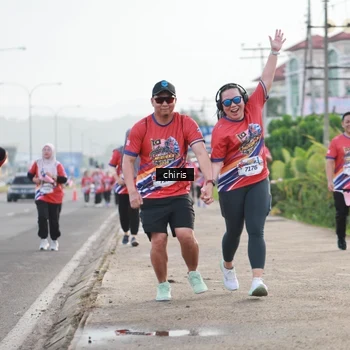Runner Photo 6037071