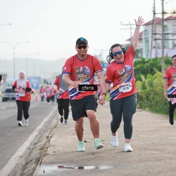 Runner Photo 6037083