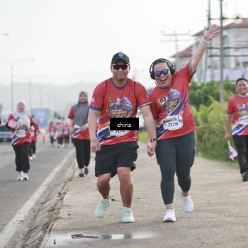 Runner Photo 6037096