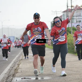 Runner Photo 6037109