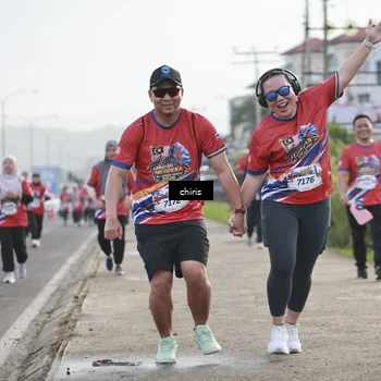Runner Photo 6037118