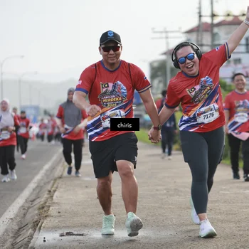 Runner Photo 6037123