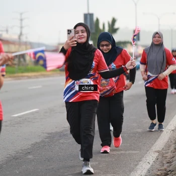 Runner Photo 6037135