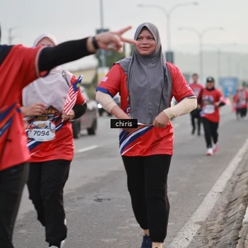 Runner Photo 6037144