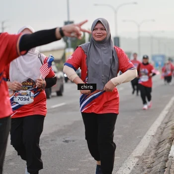 Runner Photo 6037147