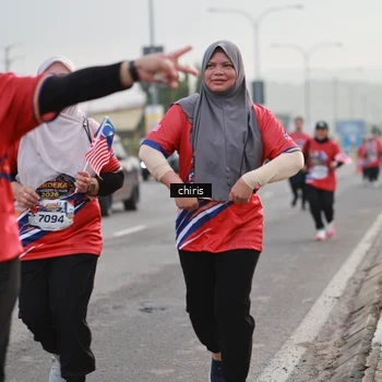 Runner Photo 6037148