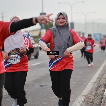 Runner Photo 6037150