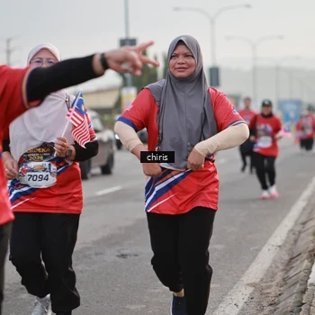 Runner Photo 6037153