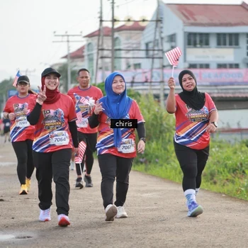 Runner Photo 6037212
