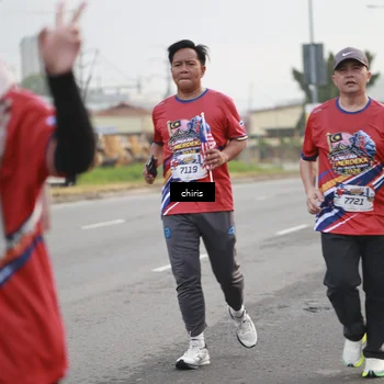Runner Photo 6037274