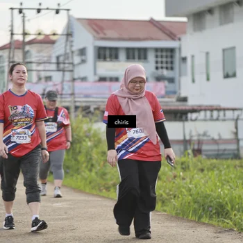 Runner Photo 6037364