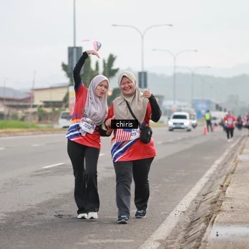 Runner Photo 6037375