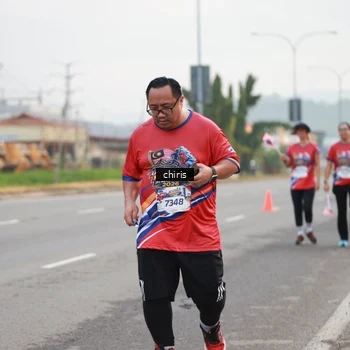 Runner Photo 6037758