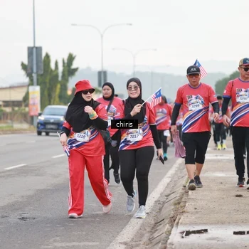 Runner Photo 6037788