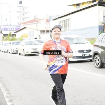 Runner Photo 6037818