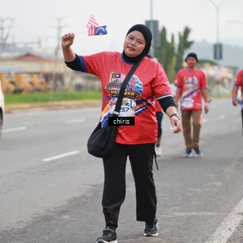 Runner Photo 6037834