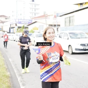 Runner Photo 6037836