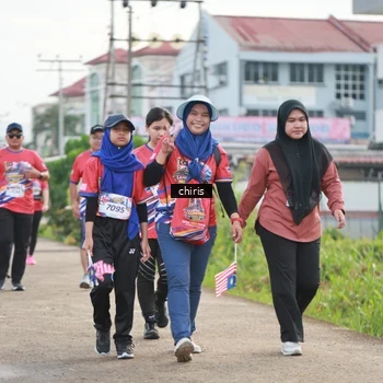 Runner Photo 6037846