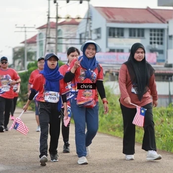 Runner Photo 6037854
