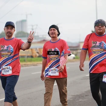 Runner Photo 6037868