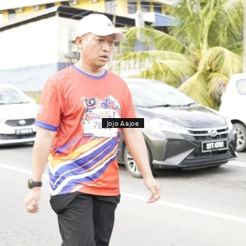 Runner Photo 6037886