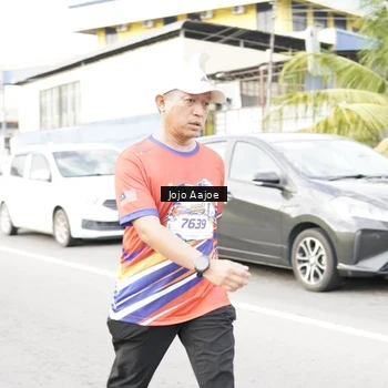 Runner Photo 6037887