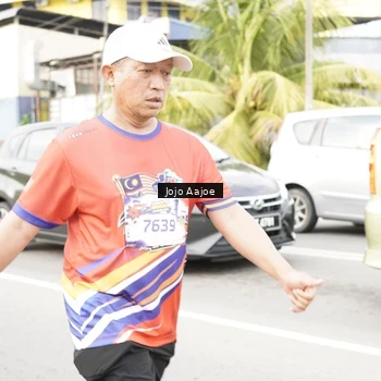 Runner Photo 6037890