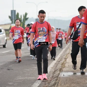 Runner Photo 6037893